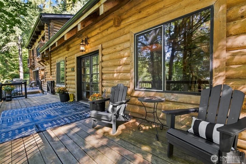 Property photo for 27507 SE 154 Place, Issaquah photo 3