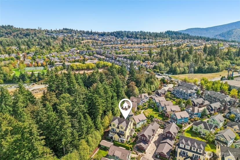 Property photo for 2010 NE Katsura Street #A, Issaquah photo 19