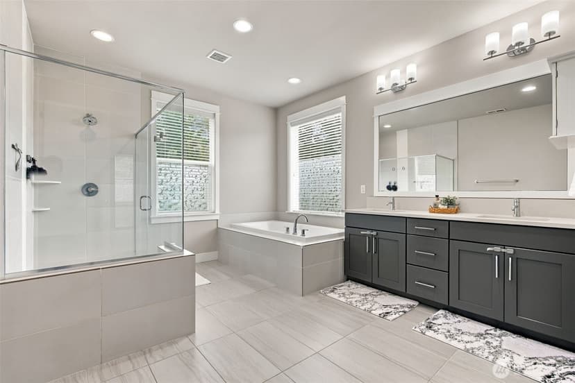 Property photo for 31357 43rd Place SW, Federal Way photo 24