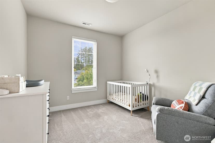 Property photo for 31357 43rd Place SW, Federal Way photo 29