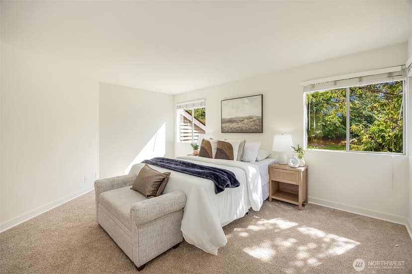 Property photo for 11825 NE 167th Street, Bothell photo 15