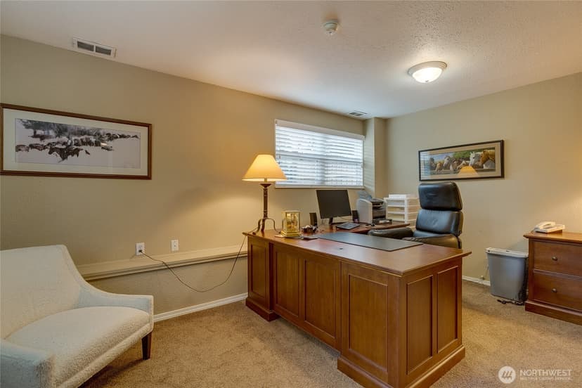 Property photo for 11719 103rd Avenue NE, Kirkland photo 24