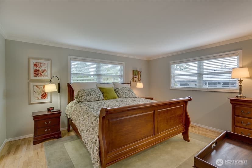 Property photo for 11719 103rd Avenue NE, Kirkland photo 15