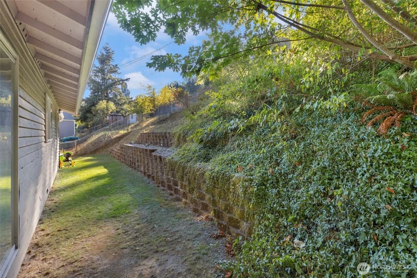 Property photo for 1401 Maple Avenue, Snohomish photo 19