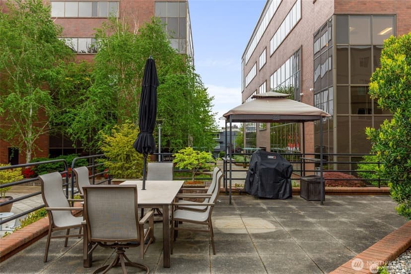 Property photo for 275 W Roy Street #205, Seattle photo 24