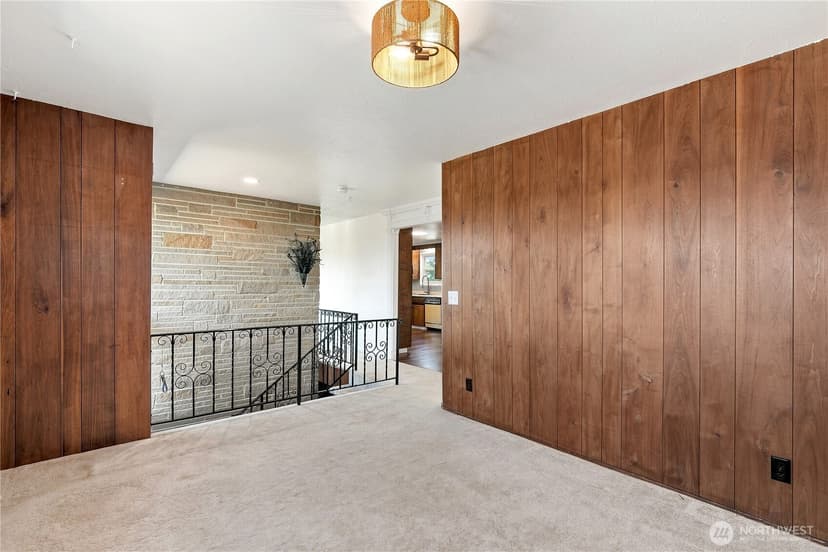 Property photo for 2455 Lenore Drive, Tacoma photo 5