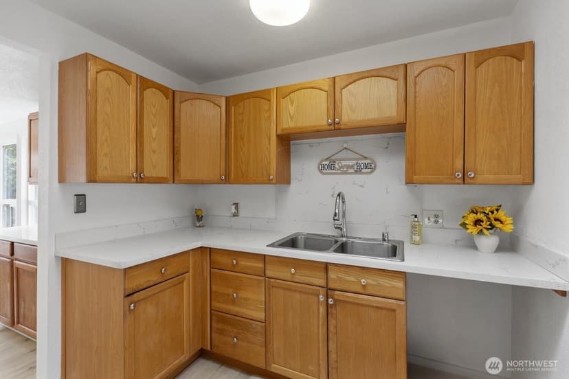 Property photo for 4832 188th Street SW, Lynnwood photo 15