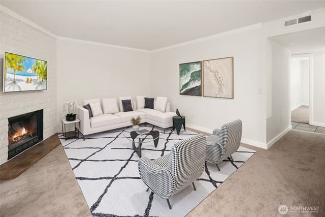 Property photo for 14014 Juanita Drive NE #B2, Kirkland photo 2
