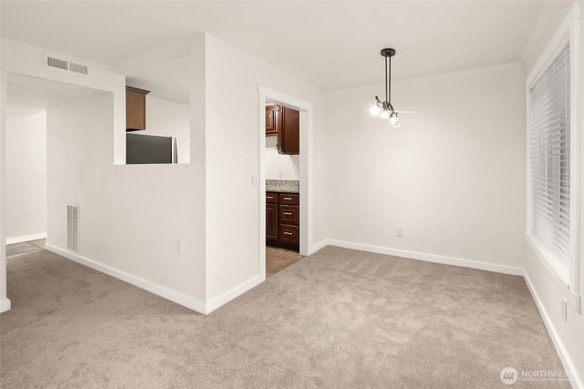 Property photo for 14014 Juanita Drive NE #B2, Kirkland photo 6
