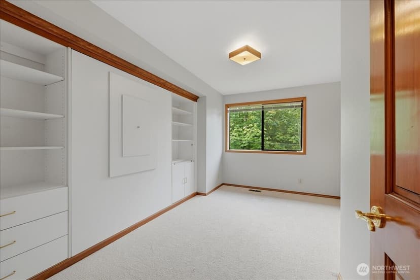 Property photo for 15508 72nd Avenue W, Edmonds photo 23