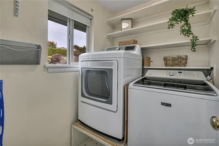 Property photo for 1245 S Fernside Drive, Tacoma photo 37