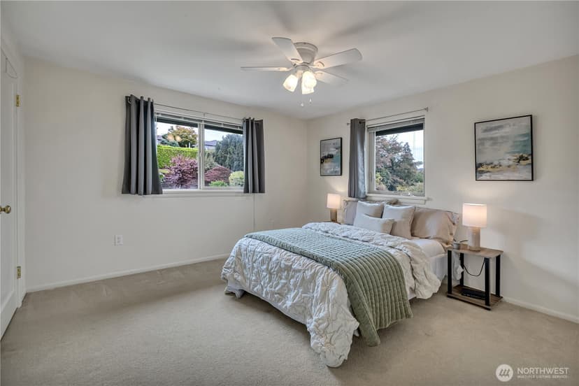 Property photo for 1245 S Fernside Drive, Tacoma photo 29
