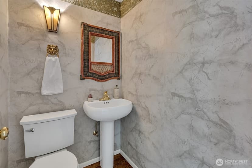 Property photo for 1245 S Fernside Drive, Tacoma photo 27
