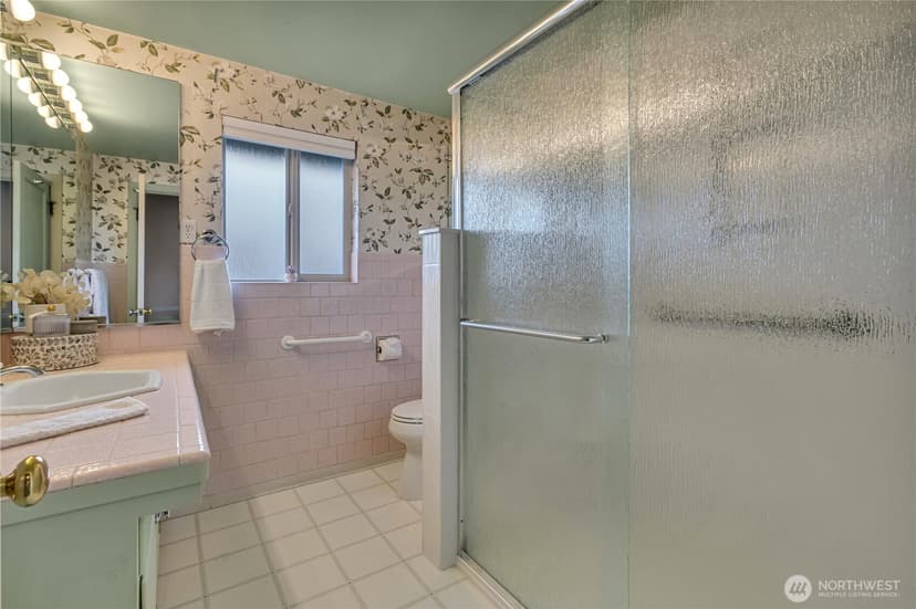 Property photo for 1245 S Fernside Drive, Tacoma photo 32