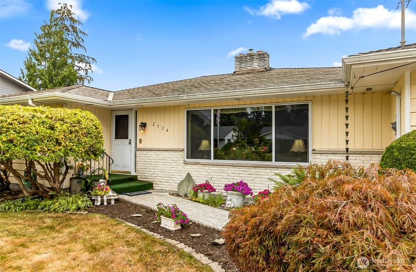 Property photo for 2924 91st Street SE, Everett photo 3