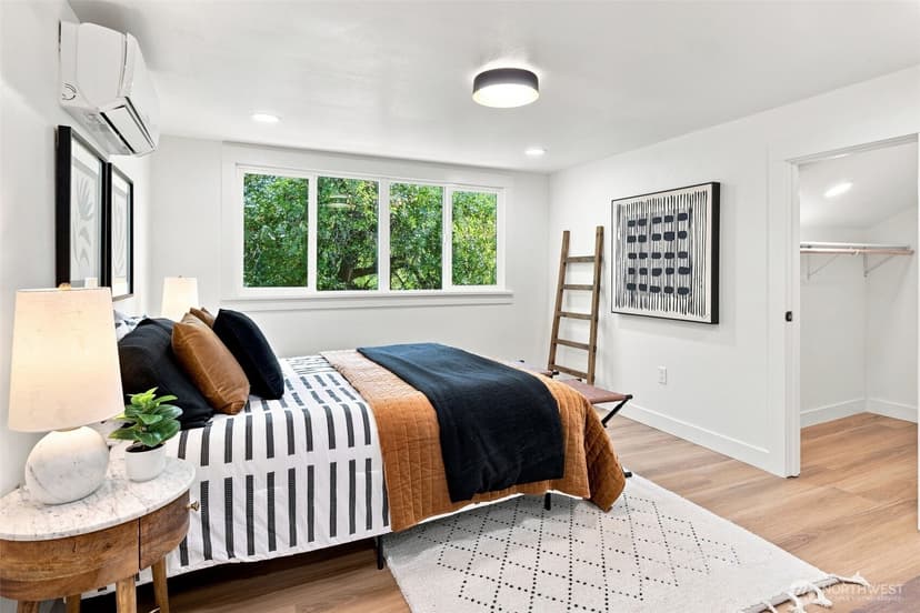Property photo for 1712 30th Avenue S, Seattle photo 15