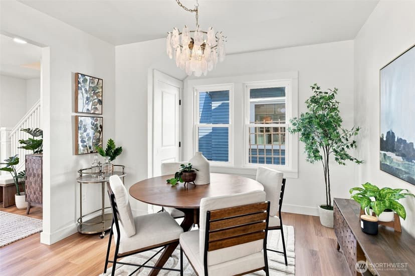 Property photo for 1712 30th Avenue S, Seattle photo 11