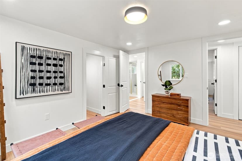 Property photo for 1712 30th Avenue S, Seattle photo 16