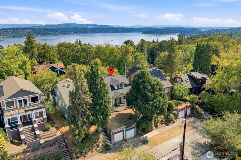 Property photo for 1712 30th Avenue S, Seattle photo 34