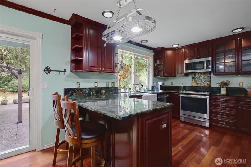 Property photo for 1232 SE High Ridge Court, Port Orchard photo 8