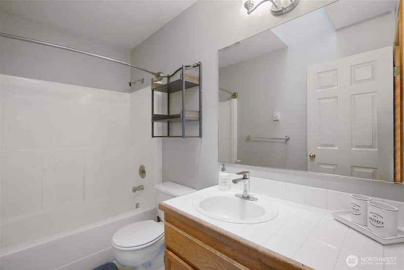 Property photo for 1232 SE High Ridge Court, Port Orchard photo 21