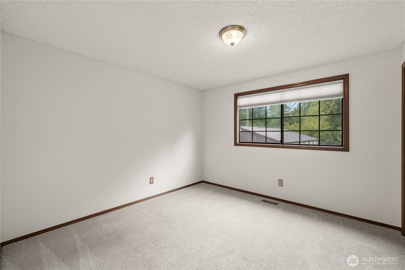 Property photo for 21839 SE 221st Street, Maple Valley photo 17