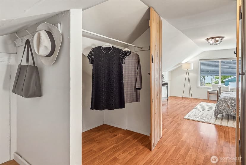 Property photo for 8115 12th Avenue SW, Seattle photo 15