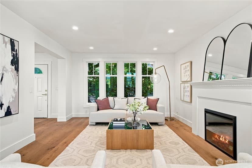 Property photo for 1140 23rd Avenue E, Seattle photo 10