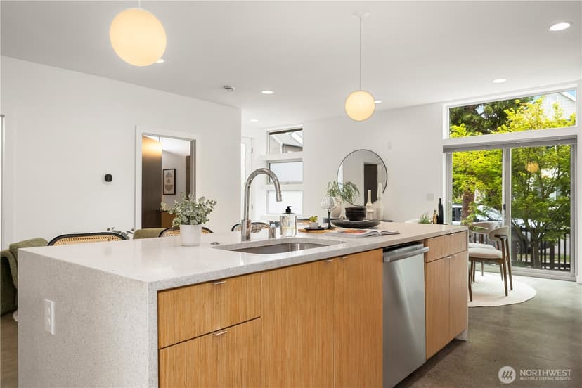 Property photo for 4440 Renton Avenue S, Seattle photo 14