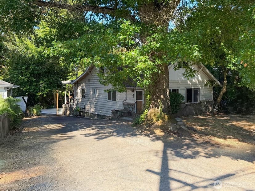 Property photo for 2416 S 128th Street, SeaTac