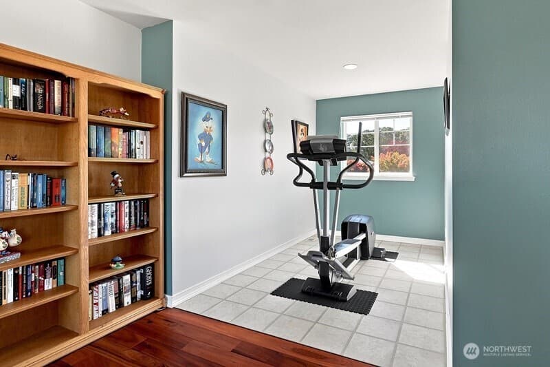 Property photo for 5103 80th Street SW, Lakewood photo 34