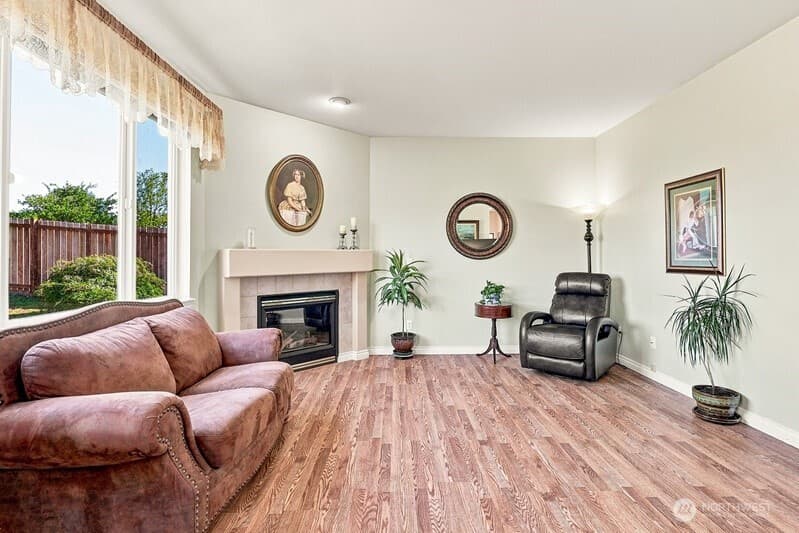 Property photo for 5103 80th Street SW, Lakewood photo 10
