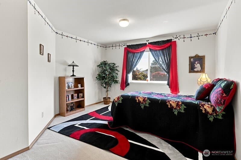 Property photo for 5103 80th Street SW, Lakewood photo 35