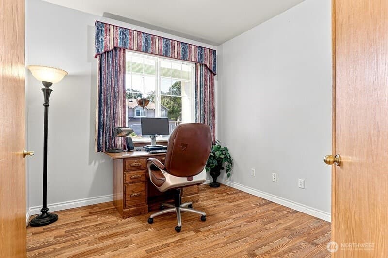 Property photo for 5103 80th Street SW, Lakewood photo 16