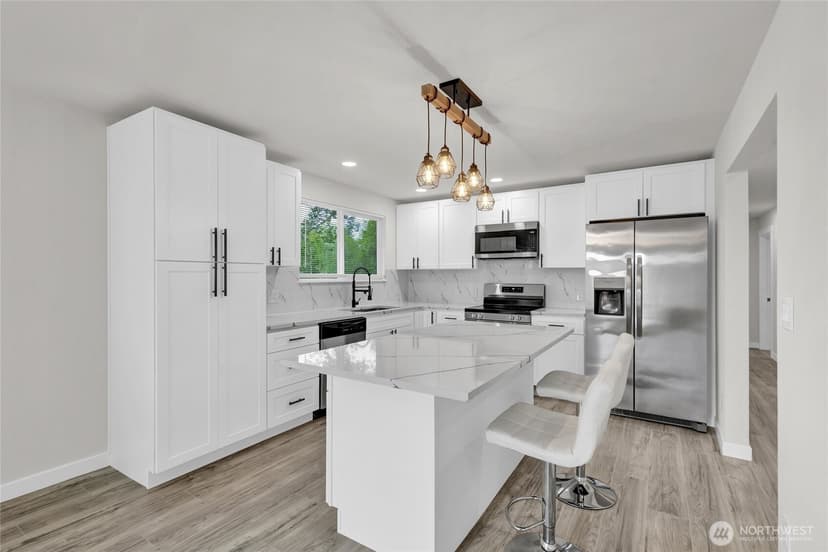 Property photo for 20002 208th Avenue SE, Renton