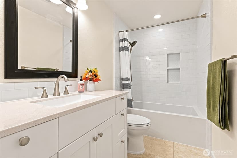 Property photo for 37705 51st Avenue S, Auburn photo 16