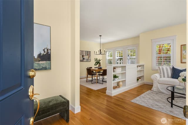 Property photo for 779 Village Circle NW, Bainbridge Island photo 4