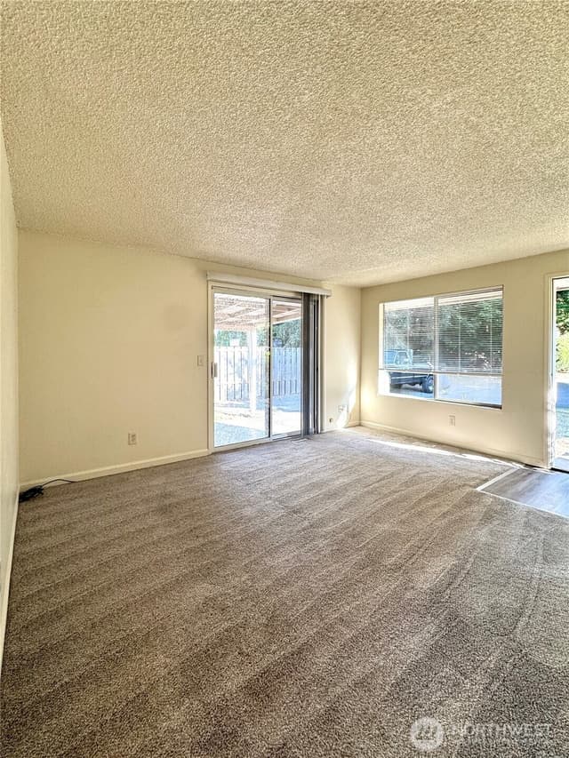 Property photo for 5005 88th Street NE #D, Marysville photo 2
