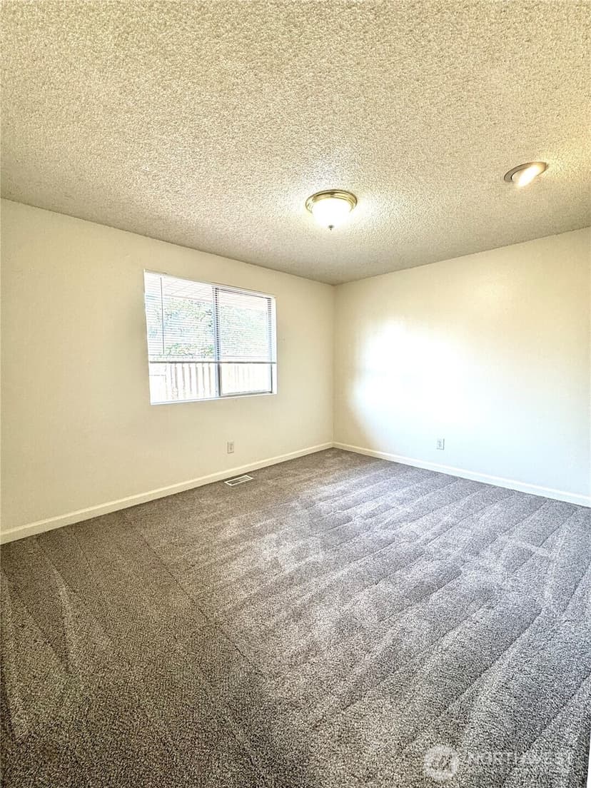 Property photo for 5005 88th Street NE #D, Marysville photo 7
