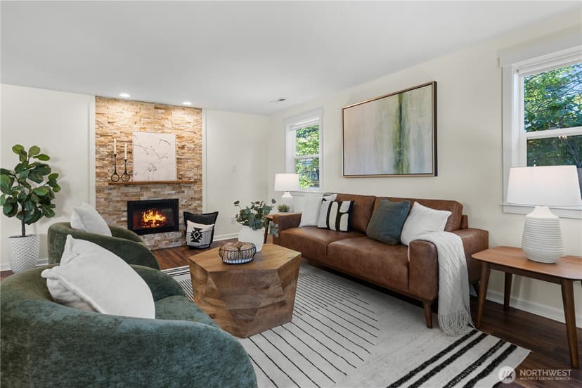 Property photo for 12032 38th Avenue NE, Seattle photo 17