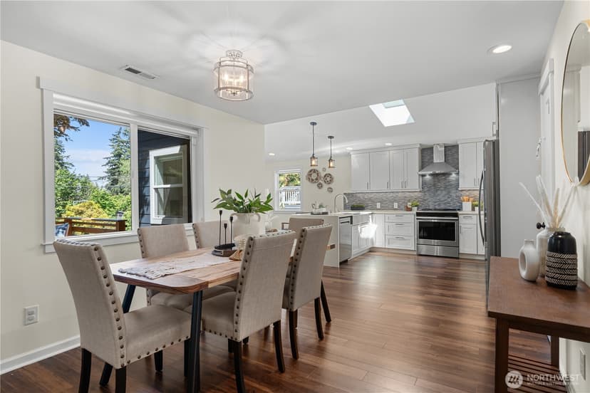 Property photo for 12032 38th Avenue NE, Seattle photo 20