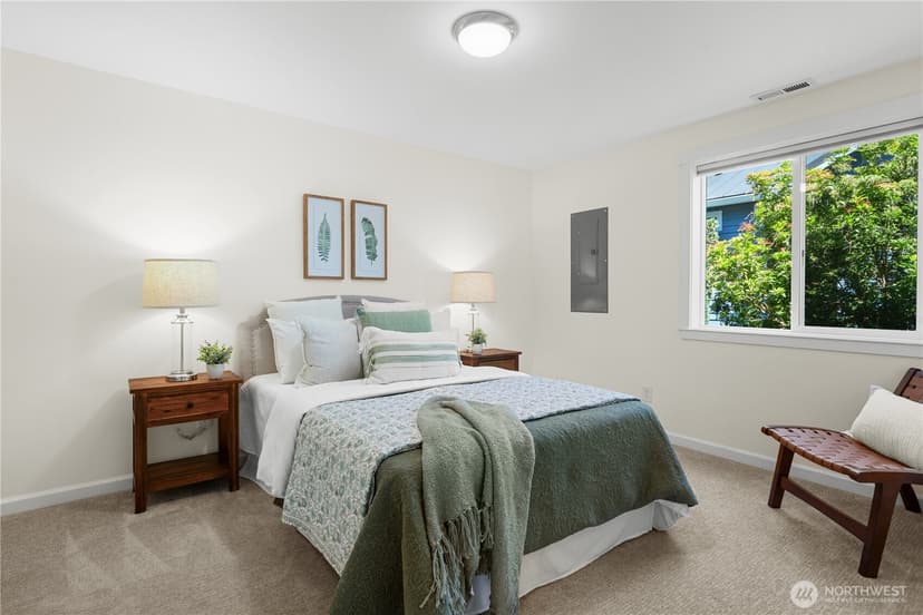 Property photo for 12032 38th Avenue NE, Seattle photo 25
