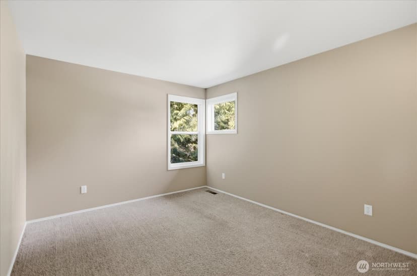 Property photo for 19023 201st Avenue NE, Woodinville photo 29