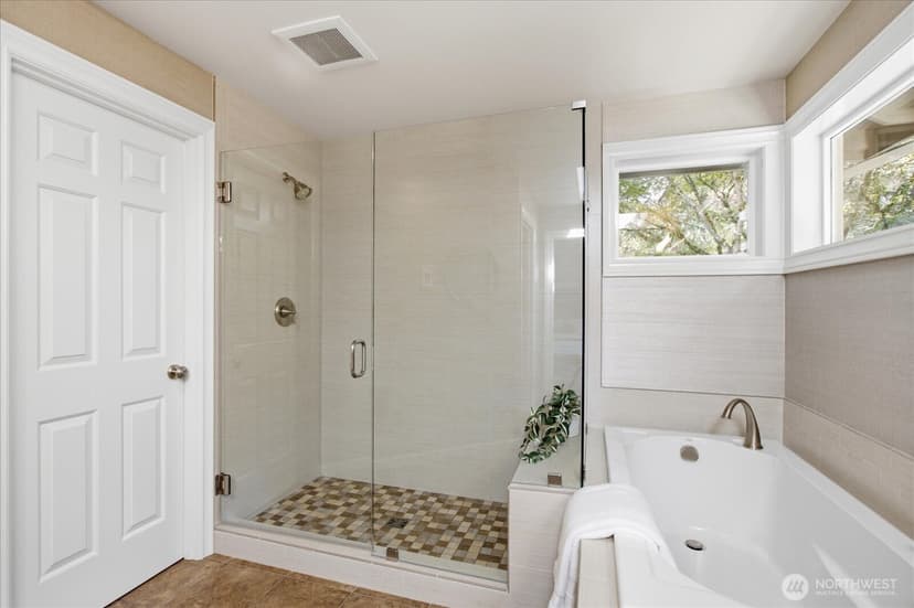 Property photo for 19023 201st Avenue NE, Woodinville photo 22