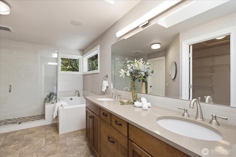 Property photo for 19023 201st Avenue NE, Woodinville photo 21
