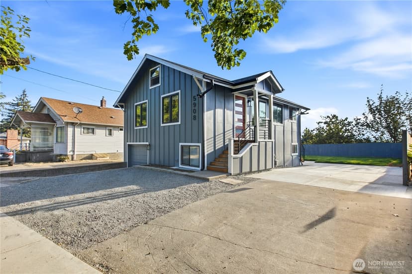 Property photo for 5908 Beacon Avenue S, Seattle photo 2