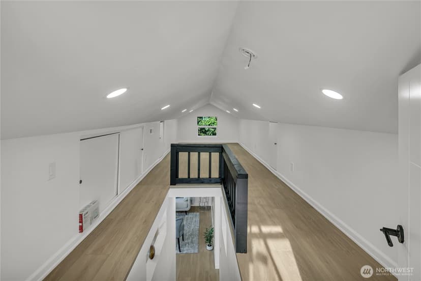 Property photo for 5908 Beacon Avenue S, Seattle photo 16