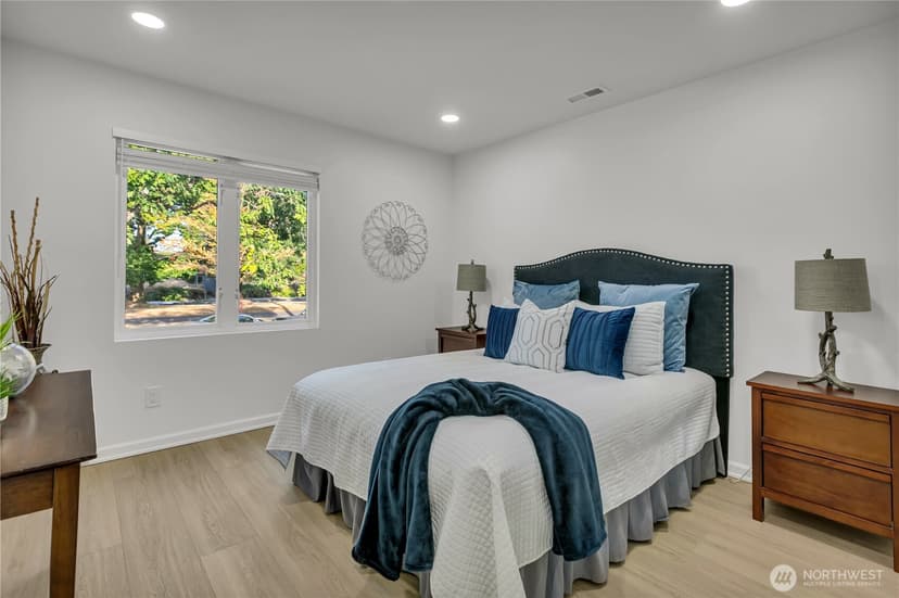 Property photo for 5908 Beacon Avenue S, Seattle photo 12
