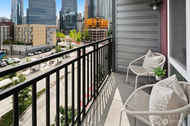 Property photo for 699 John Street #617, Seattle photo 5