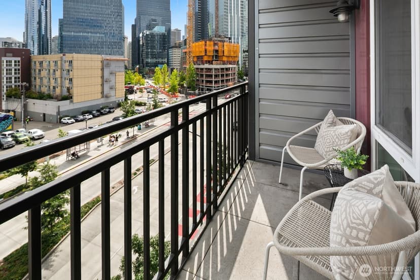 Property photo for 699 John Street #617, Seattle photo 5
